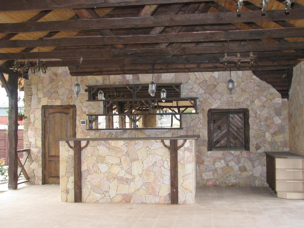 Hotel Grant Pesochin Esterno foto